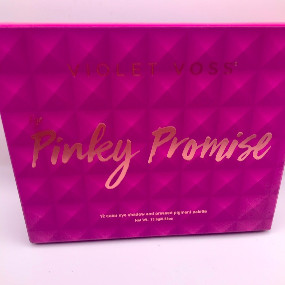 Violet Voss eyeshadow palette